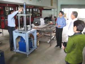 Student Invention: Hydraulic Molding Press for Small Gongs