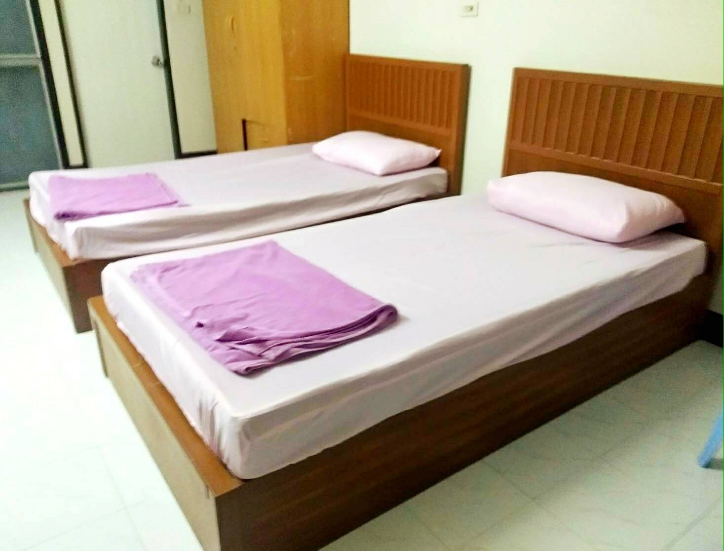 Taweesuk Apartment-04