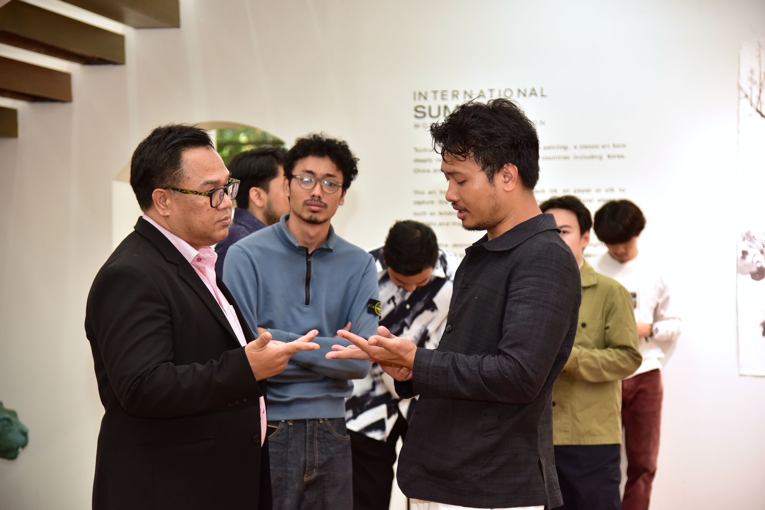 International Sumuk Workshop and Exhibition Promotes Cultural Exchange